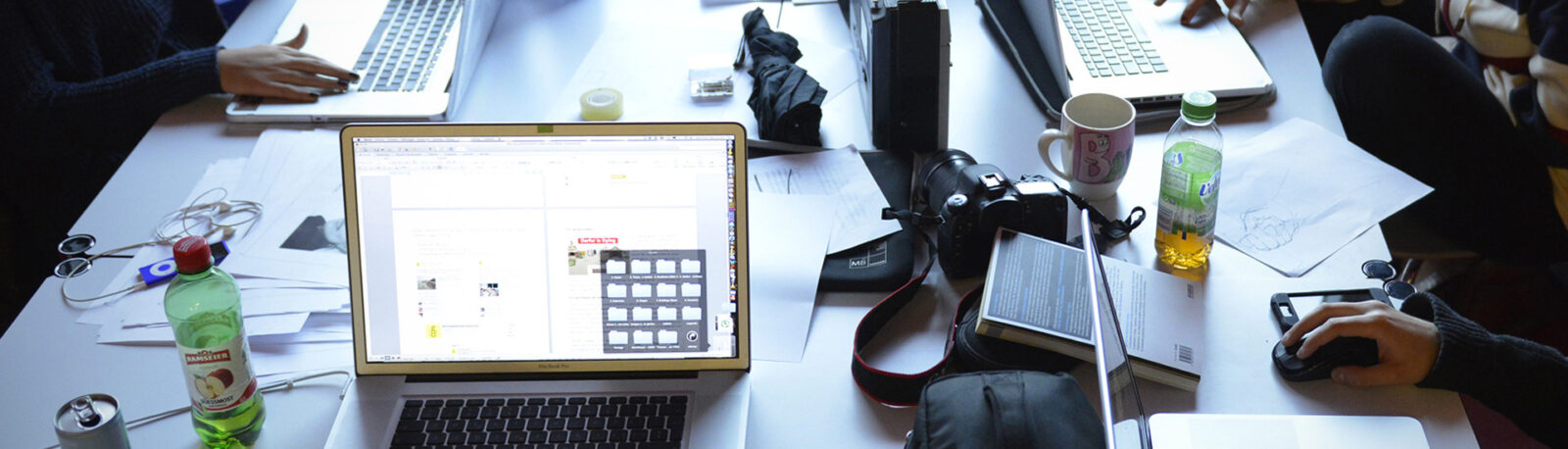 background-digital-brand-content