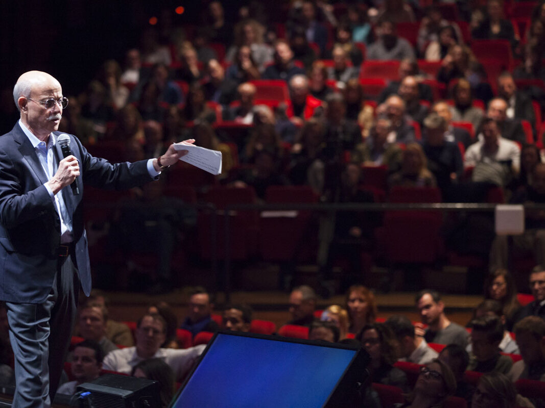 crea_cdd19_jeremy-rifkin